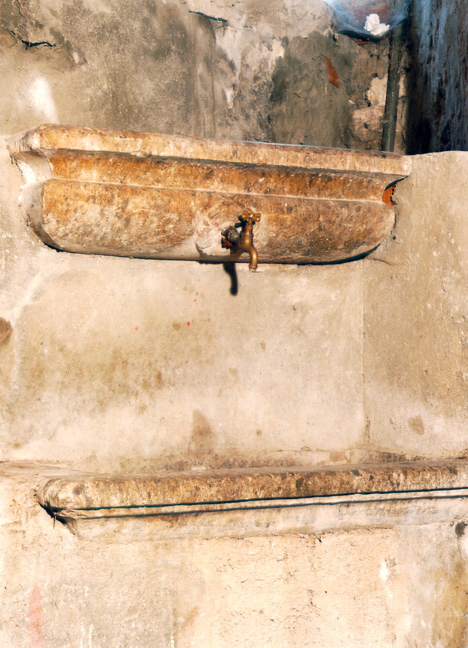 LAVABO DA SACRESTIA - ambito siciliano (sec. XVIII)