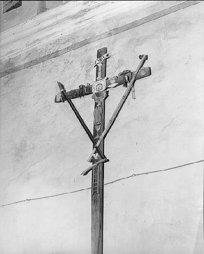 croce penitenziale - bottega toscana (secc. XIX/ XX)