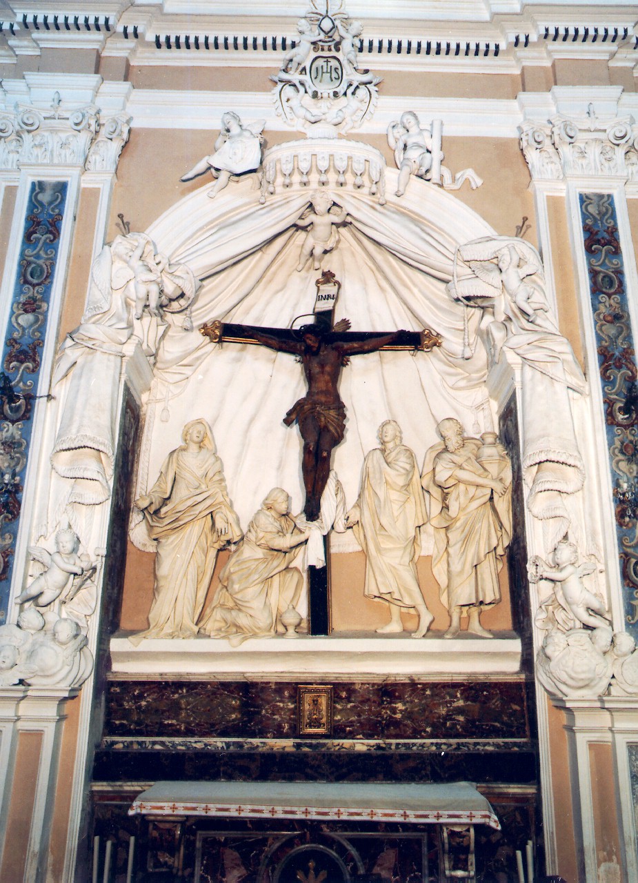 crocifissione di Cristo con la Madonna, San Giovanni evangelista, Santa Maria Maddalena e Nicodemo (gruppo scultoreo) - ambito siciliano (Seconda metà sec. XVIII)