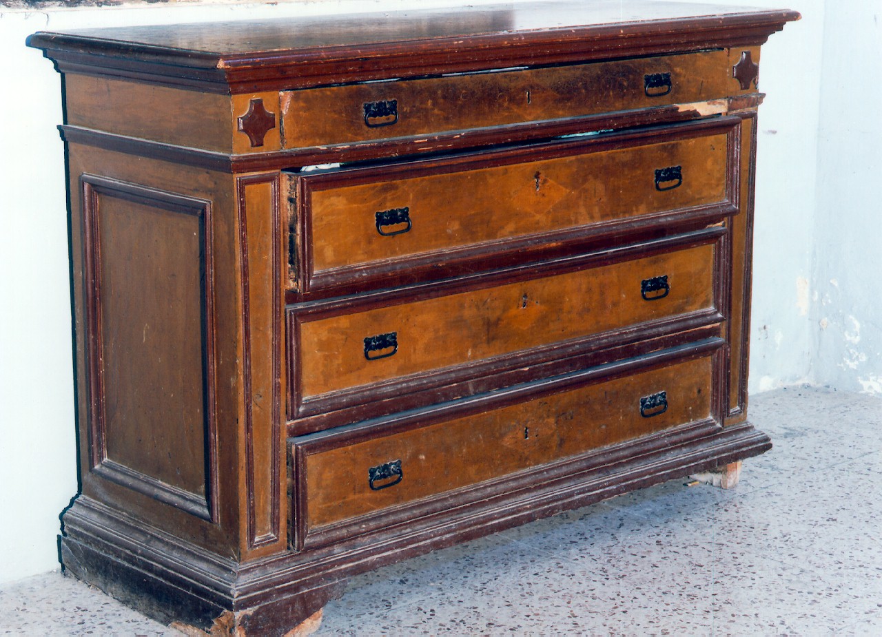 cassettone - produzione siciliana (Seconda metà sec. XIX)