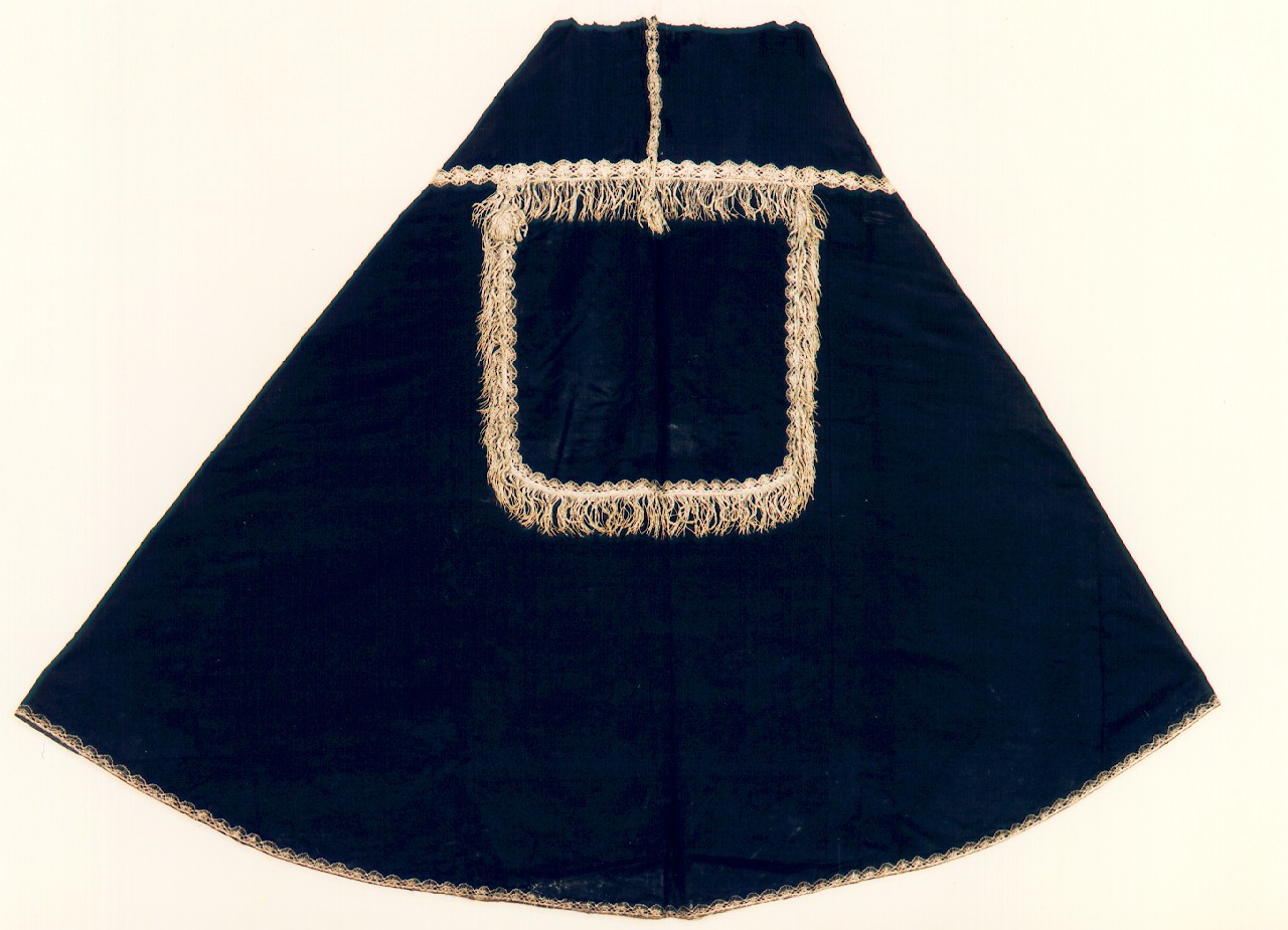 piviale - manifattura siciliana (Prima metà sec. XIX)