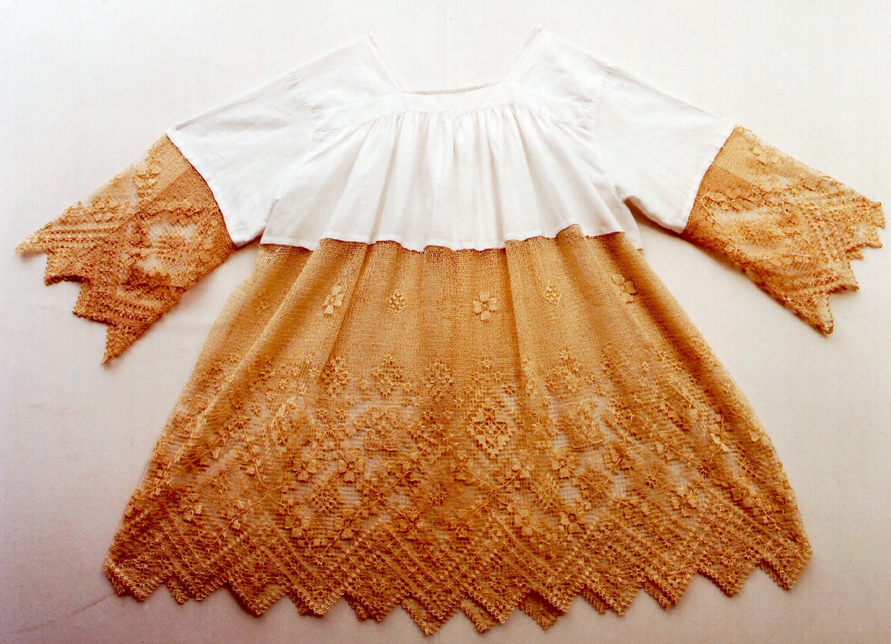 camice - manifattura siciliana (primo quarto sec. XX)