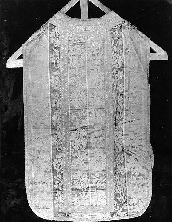 paramento liturgico - manifattura italiana (metà sec. XVII)