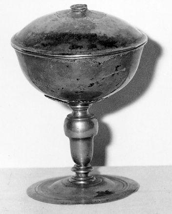 pisside - bottega italiana (sec. XVII)