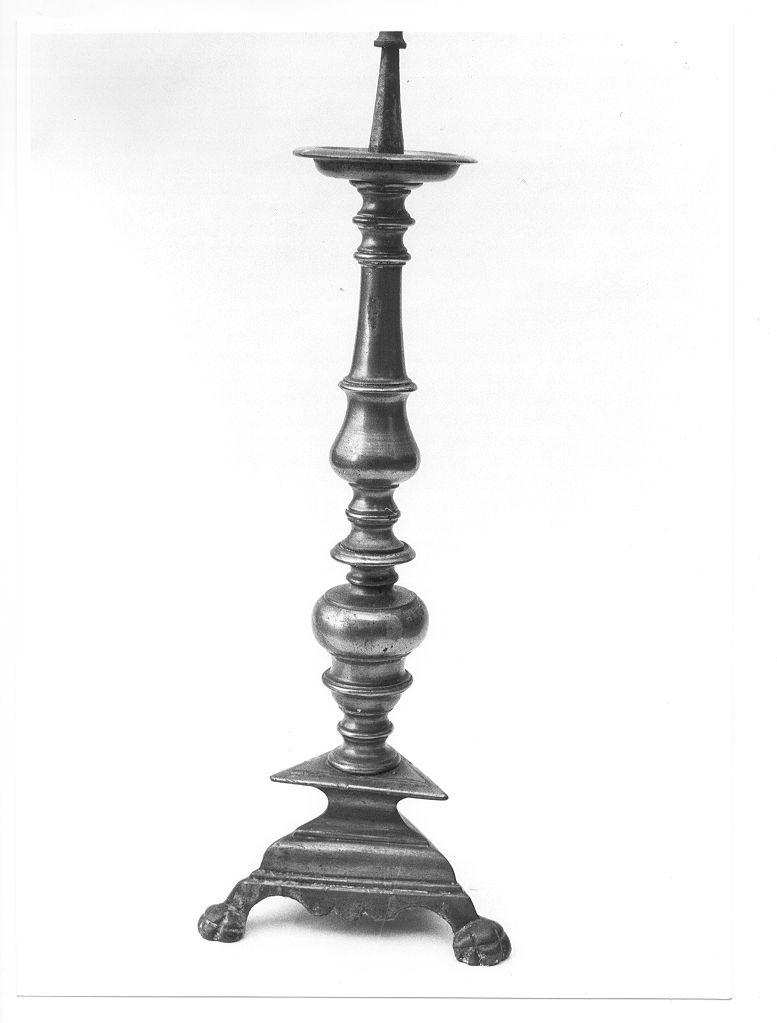 candeliere, serie - bottega toscana (secc. XVII/ XVIII)