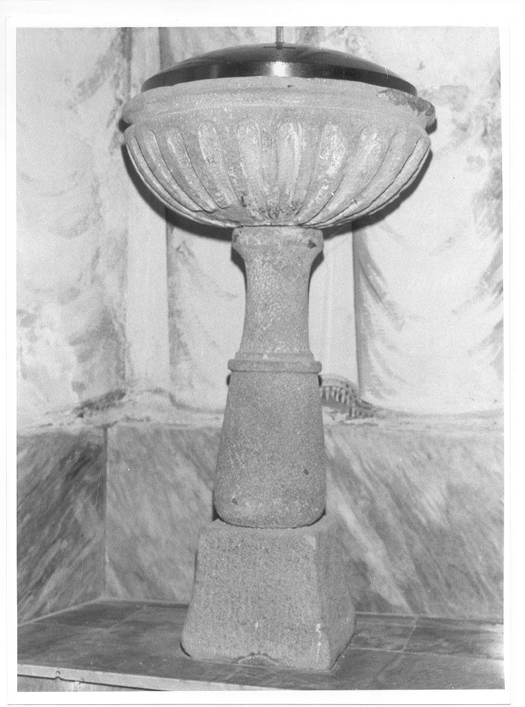 fonte battesimale - a fusto - ambito lunigianese (secc. XVII/ XVIII)