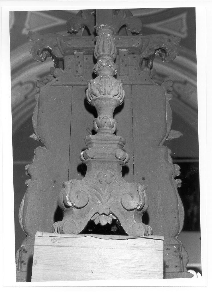 base per croce d'altare - ambito lunigianese (sec. XIX)