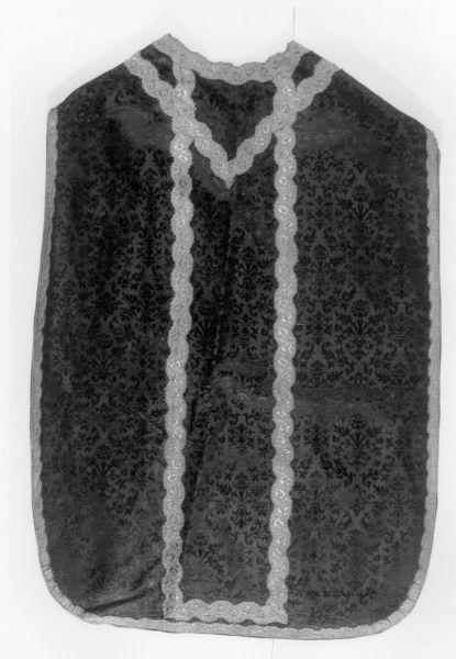 paramento liturgico - manifattura italiana (seconda metà sec. XVII)