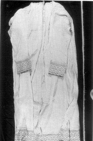 camice, serie - manifattura italiana (prima metà sec. XIX)