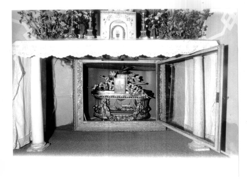 reliquiario a teca - ambito pisano (primo quarto sec. XVIII)