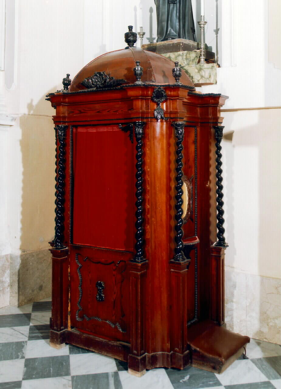confessionale, serie - produzione siciliana (Prima metà sec. XIX)