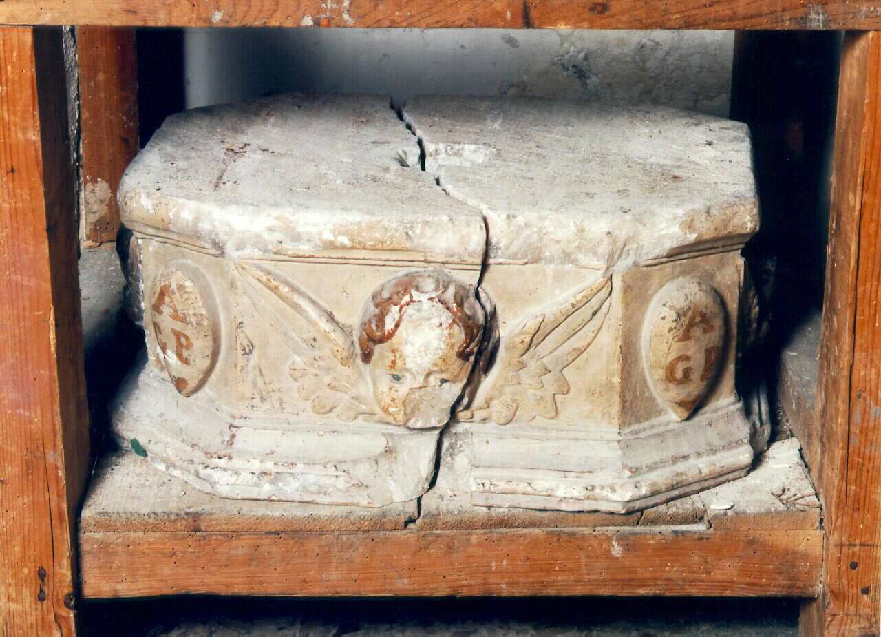 base di statua - ambito siciliano (Seconda metà sec. XVIII)