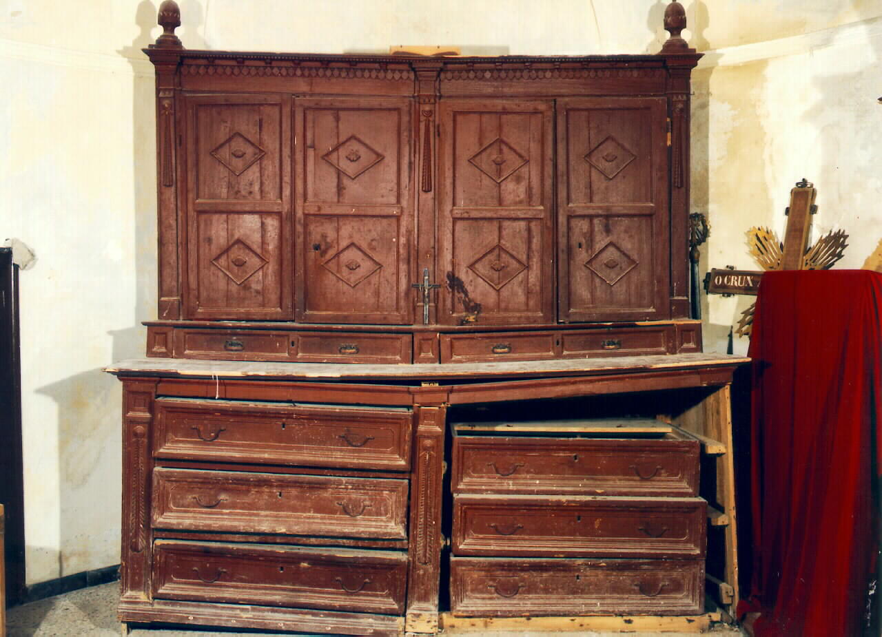 ARMADIO DA SACRESTIA - produzione siciliana (Prima metà sec. XIX)