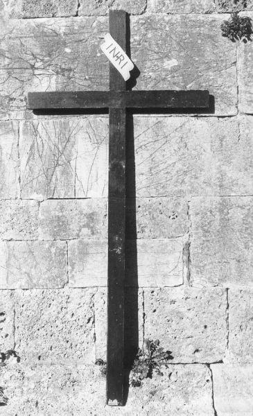 croce processionale, elemento d'insieme - bottega lucchese (prima metà sec. XX)