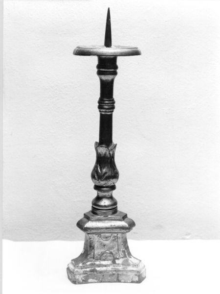 candeliere, serie - bottega lucchese (inizio sec. XIX)