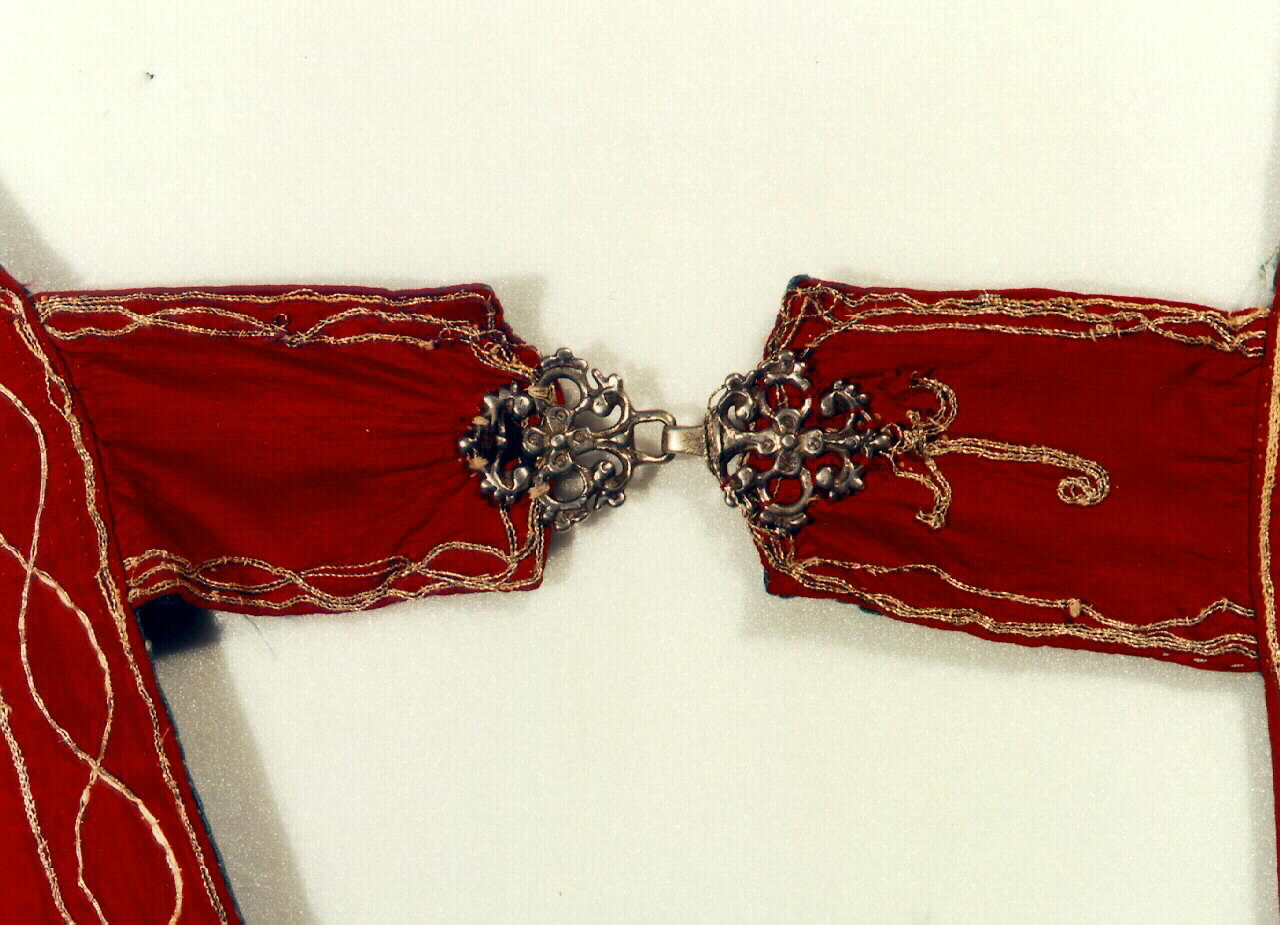 fermaglio di piviale - bottega siciliana (Seconda metà sec. XVIII)