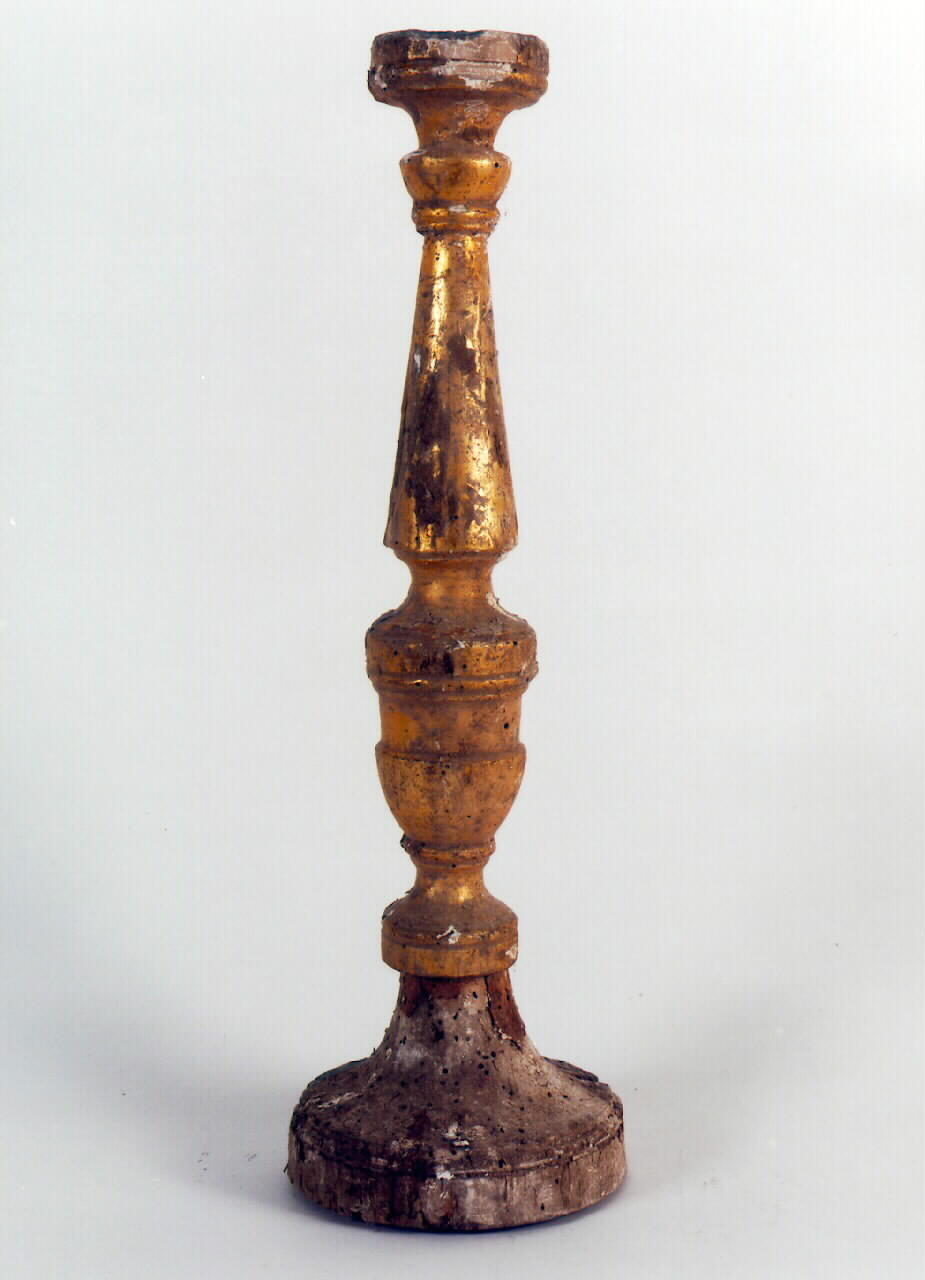 candeliere d'altare, serie - produzione siciliana (Prima metà sec. XIX)