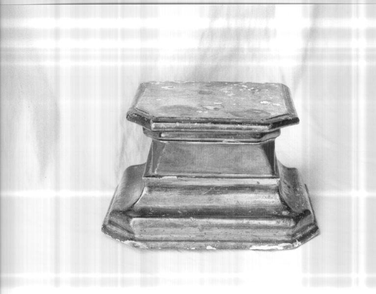 base - bottega italiana (sec. XIX)