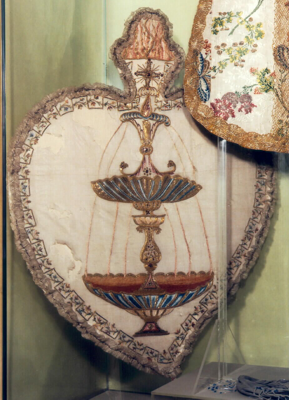 paramento liturgico - manifattura siciliana (Fine/inizio secc. XVIII/ XIX)