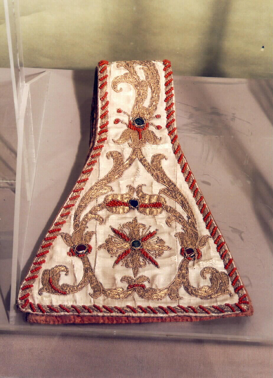 manipolo - manifattura siciliana (Prima metà sec. XVIII)