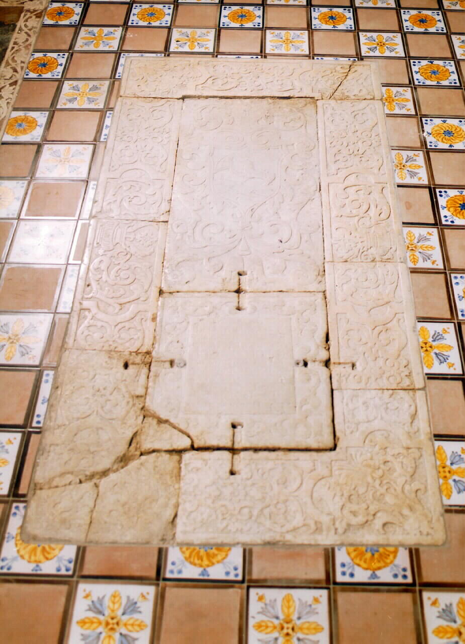 lapide - sepolcrale - ambito siciliano (sec. XVII)