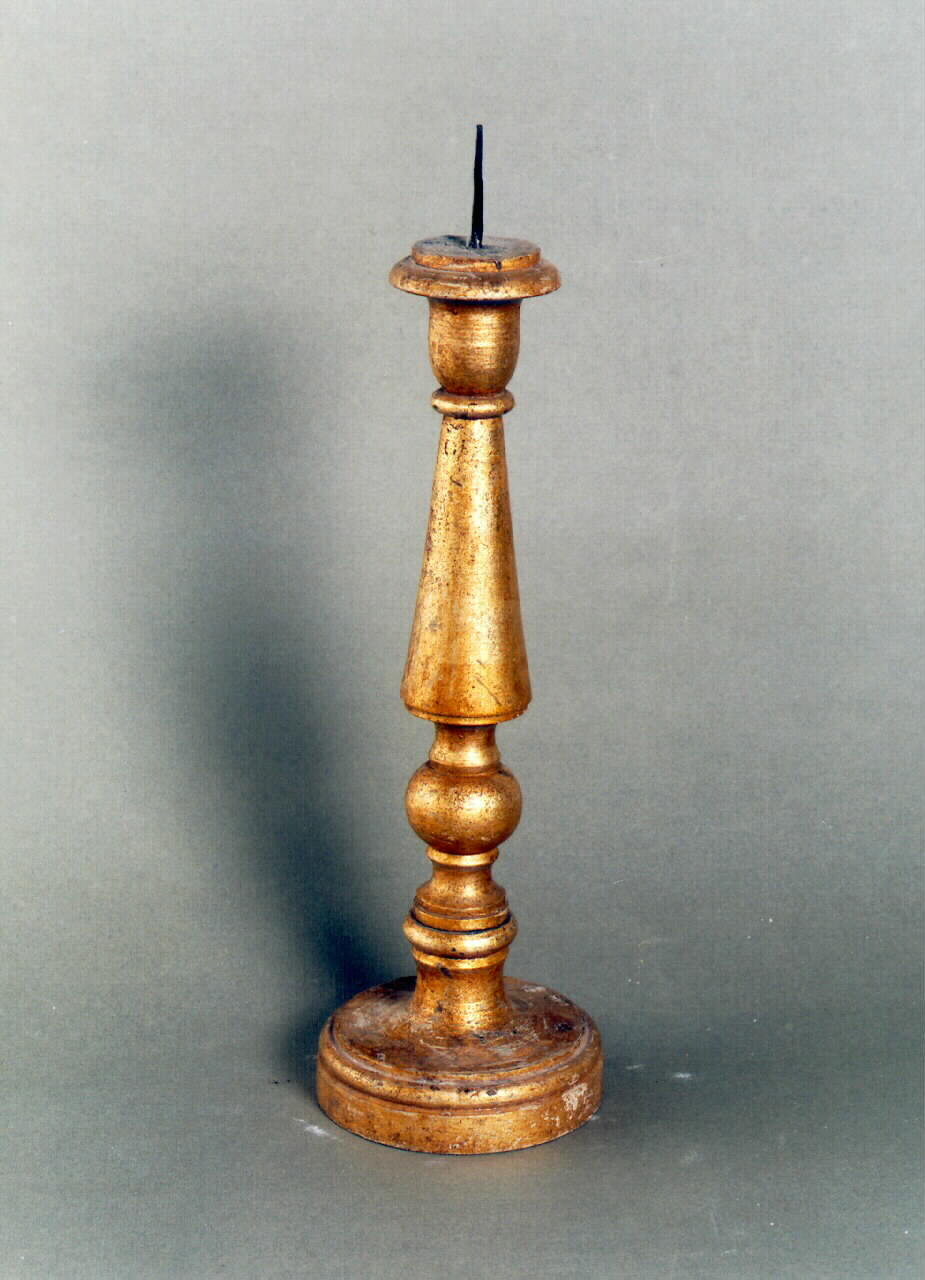 candeliere d'altare, serie - produzione siciliana (fine sec. XIX)