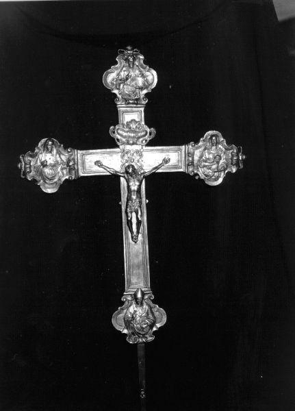 croce processionale di Marti Francesco - bottega lucchese (fine/inizio secc. XV/ XVI)