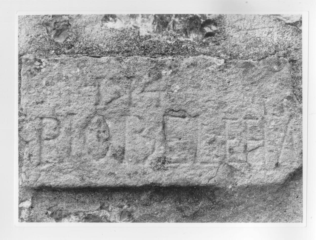 lapide - ambito lunigianese (secc. XVII/ XVIII)