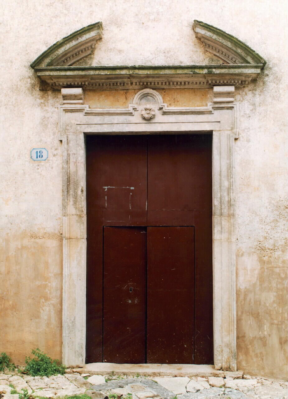 portale - ambito siciliano (Fine/inizio secc. XVII/ XVIII)