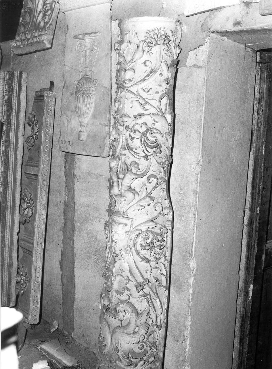 colonna - bottega italiana (prima metà sec. XX)