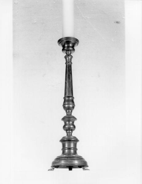 candeliere d'altare, serie - bottega italiana (seconda metà sec. XIX)