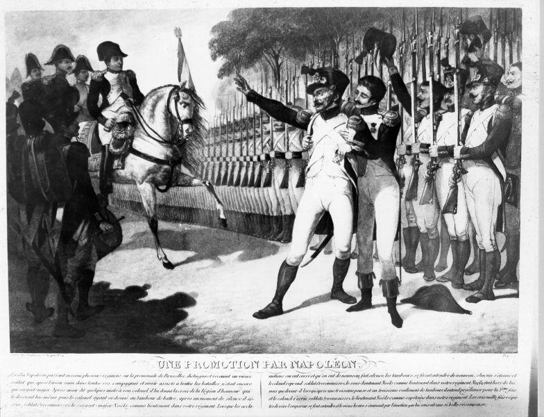 Une promotion par Napoléon, storie della vita di Napoleone Bonaparte (stampa) di Dopter (prima metà sec. XIX)