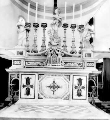 altare maggiore - ambito apuoversiliese (sec. XVIII)