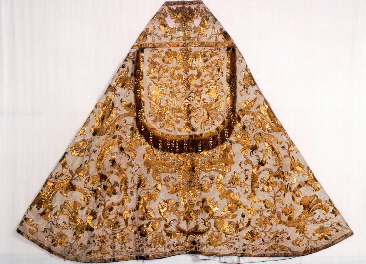 piviale - manifattura siciliana (Metà sec. XVIII)