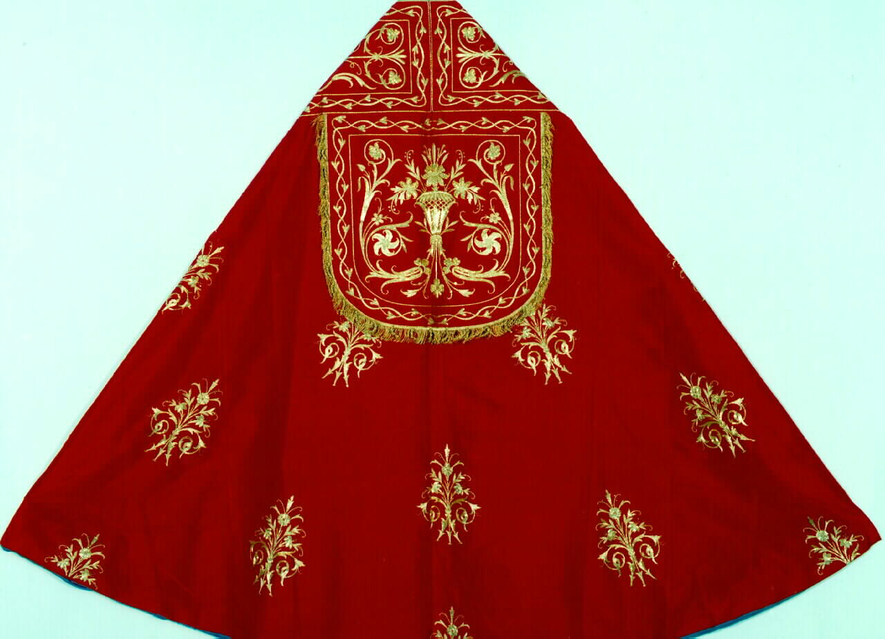 piviale - manifattura siciliana (Prima metà, Prima metà sec. XIX, sec. XX)