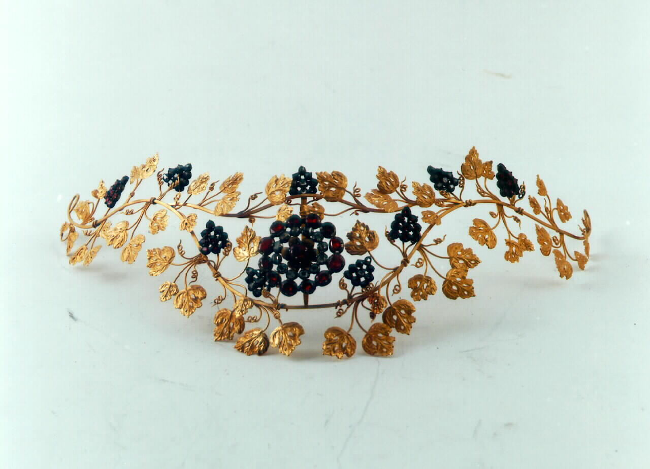 tralci d'uva (addobbo di statua) - bottega siciliana (primo quarto sec. XX)