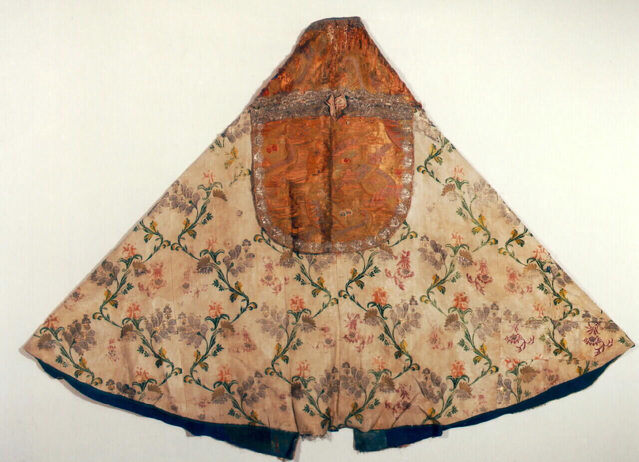 piviale - manifattura siciliana (Prima metà sec. XIX)