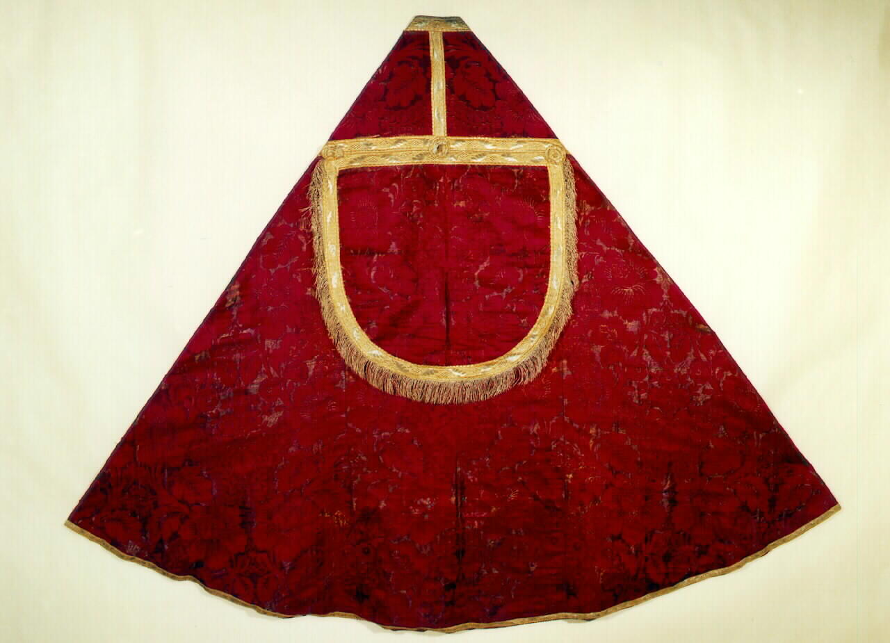 piviale - manifattura siciliana (Seconda metà sec. XIX)