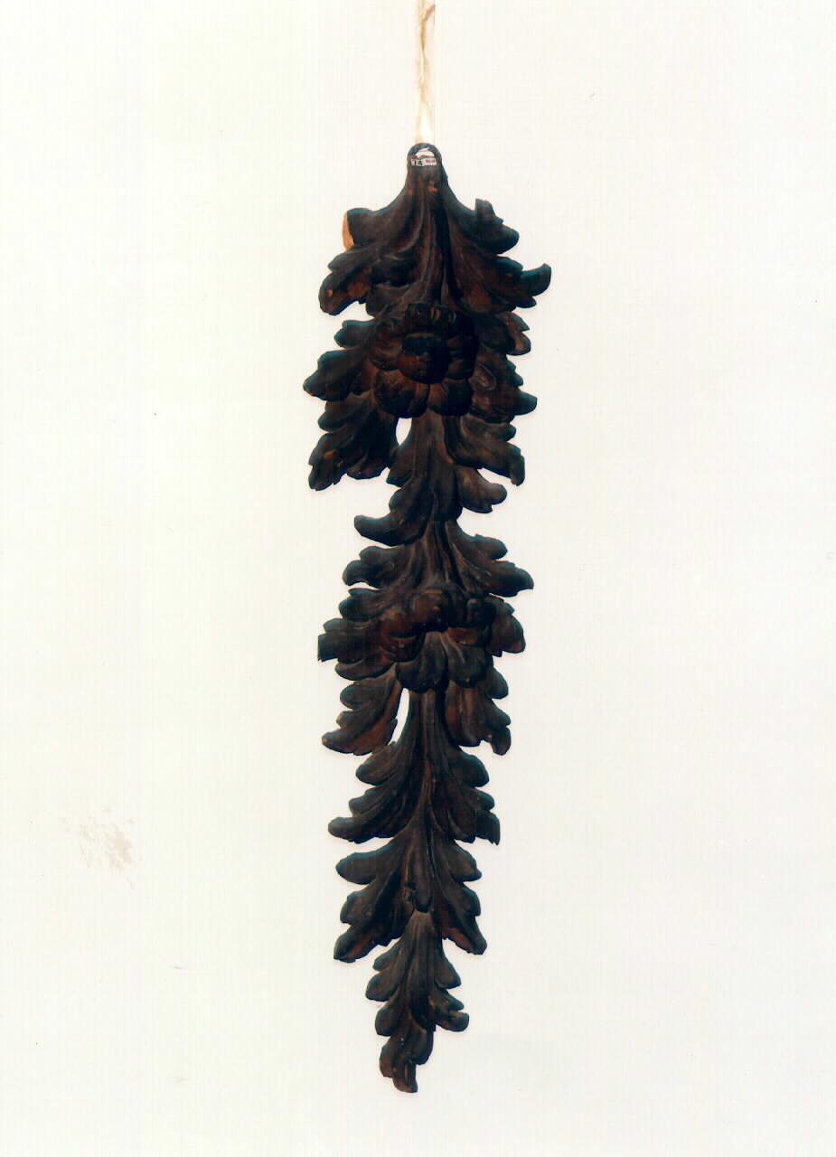 festone (rilievo) - produzione siciliana (Seconda metà sec. XVIII)