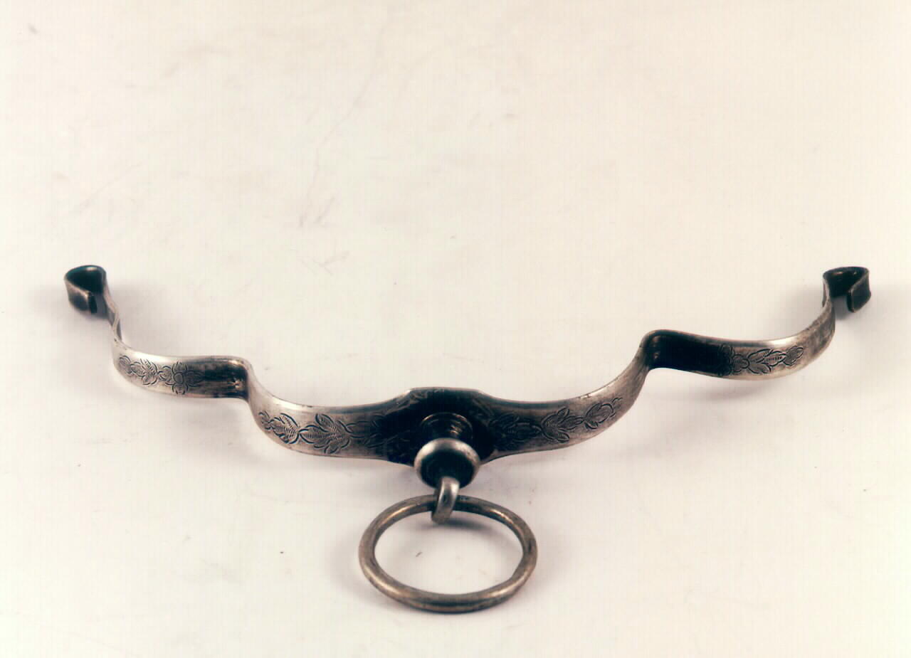 manico di secchiello per acqua benedetta - bottega siciliana (Prima metà sec. XVIII)