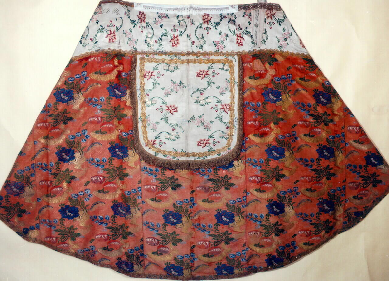 piviale - manifattura siciliana (Seconda metà sec. XVIII)