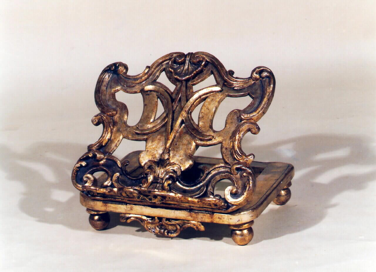 leggio d'altare - produzione siciliana (Prima metà sec. XVIII)