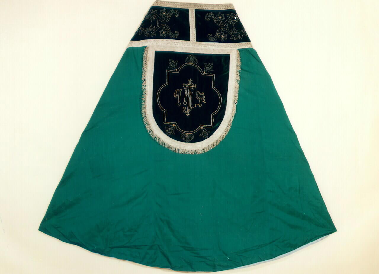 piviale - manifattura siciliana (primo quarto sec. XX)