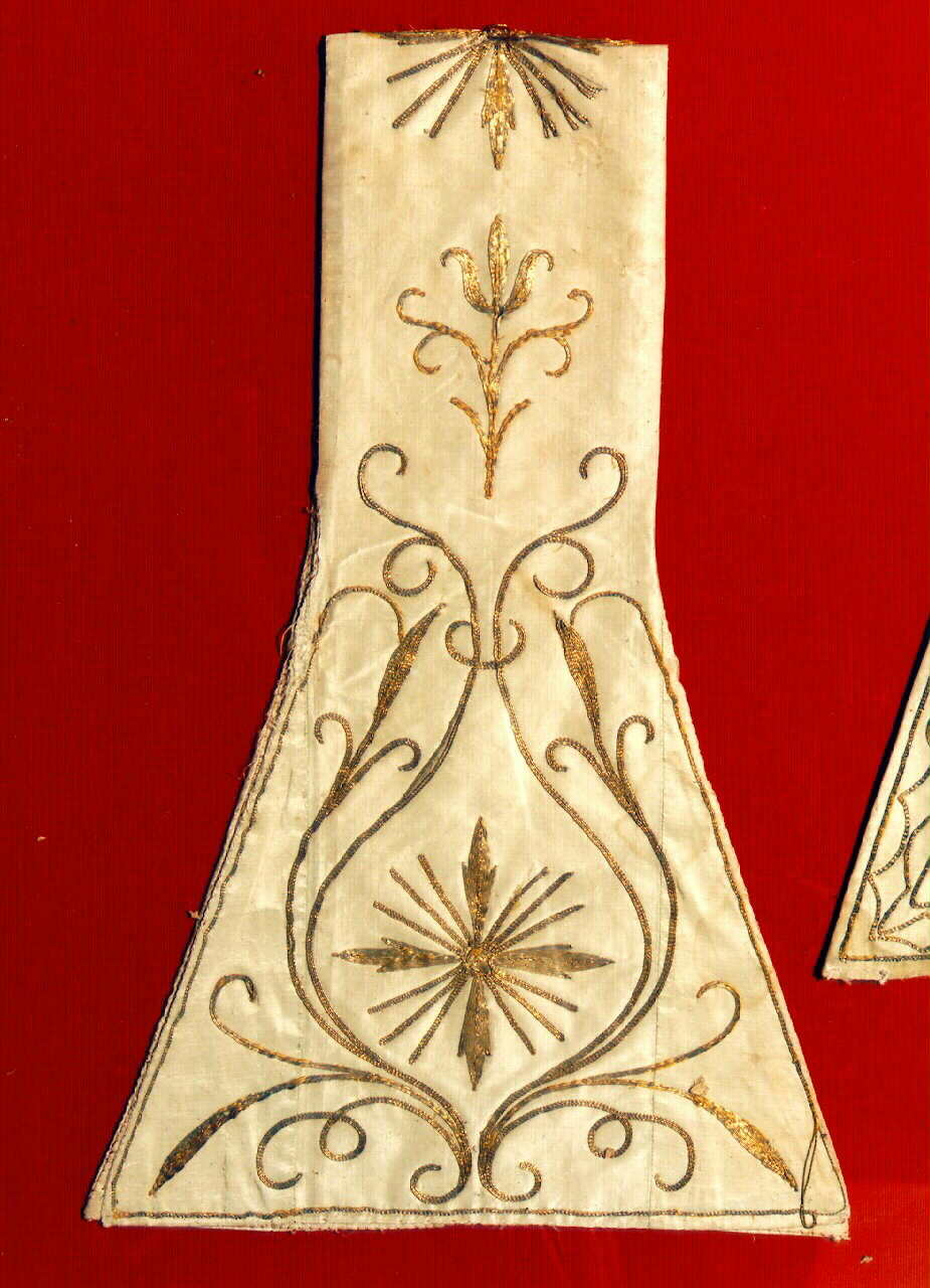 manipolo - manifattura siciliana (Prima metà sec. XIX)