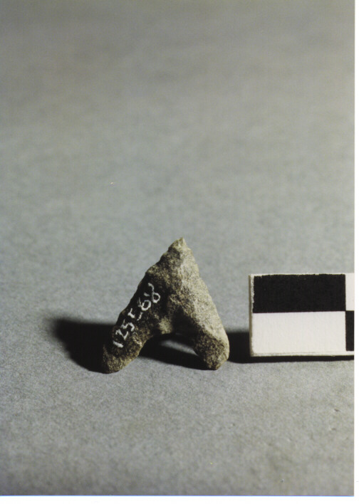 CUSPIDE DI FRECCIA A BASE CONCAVA