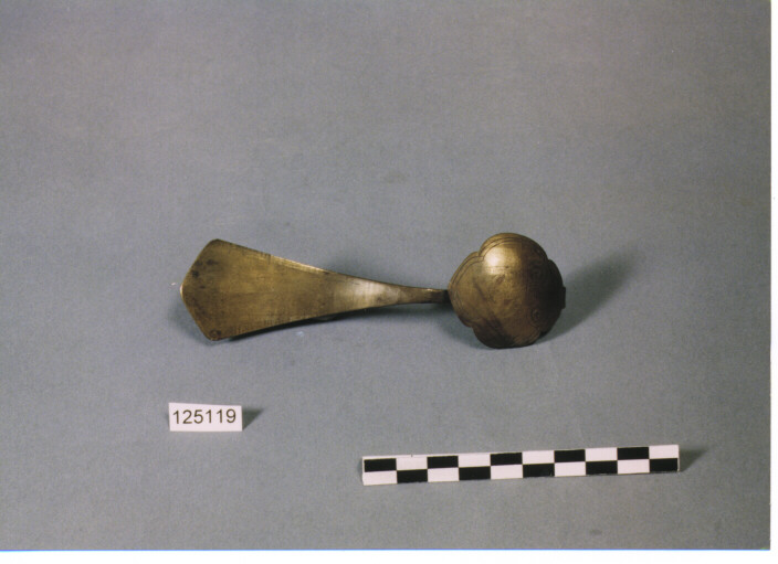 FERMAGLIO PER TONACHE BUDDHISTE A SCETTRO