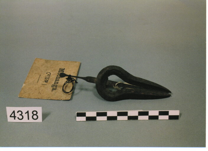 STRUMENTO MUSICALE IDIOFONO