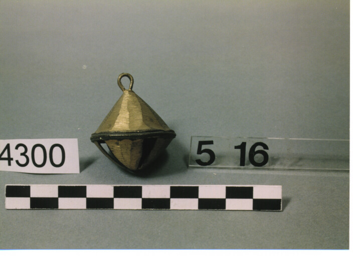 STRUMENTO MUSICALE IDIOFONO