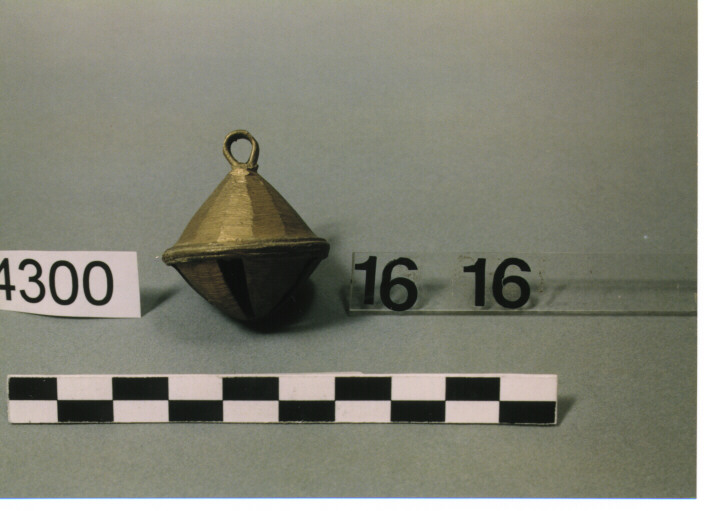 STRUMENTO MUSICALE IDIOFONO