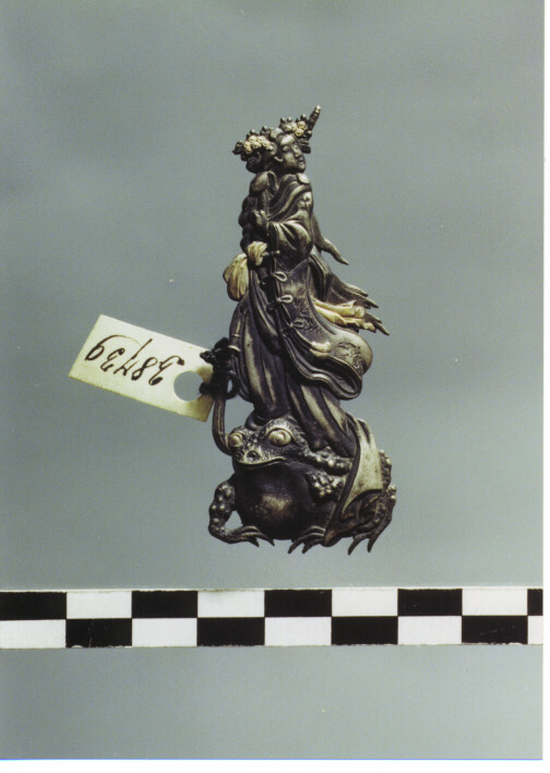 ORNAMENTO PER MOBILI